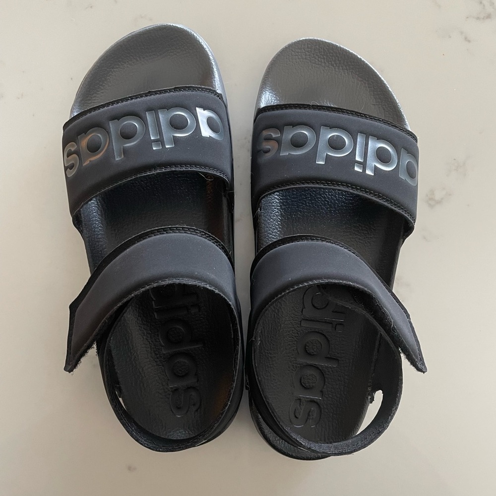 New Adidas Sandals- Men’s 7/ Women’s 8